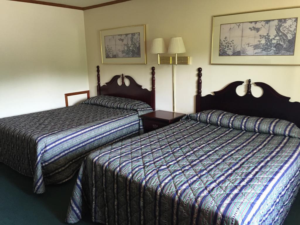 A Sapphire Inn Franklin Rum bild
